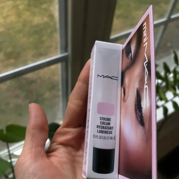 MAC Strobe Cream PINKLITE 0.5 FL. OZ - Picture 4 of 7